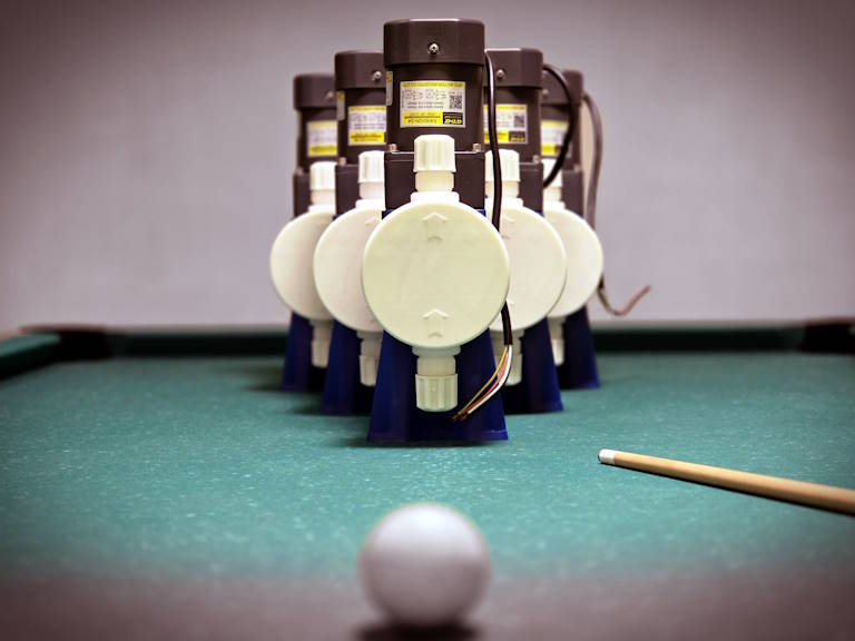 دوزینگ پمپ موتوری اینجکتا Injecta TM07 